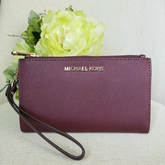 🌺Michael Kors Carryall Tote and Wallet set merlot - Picture 6 of 8